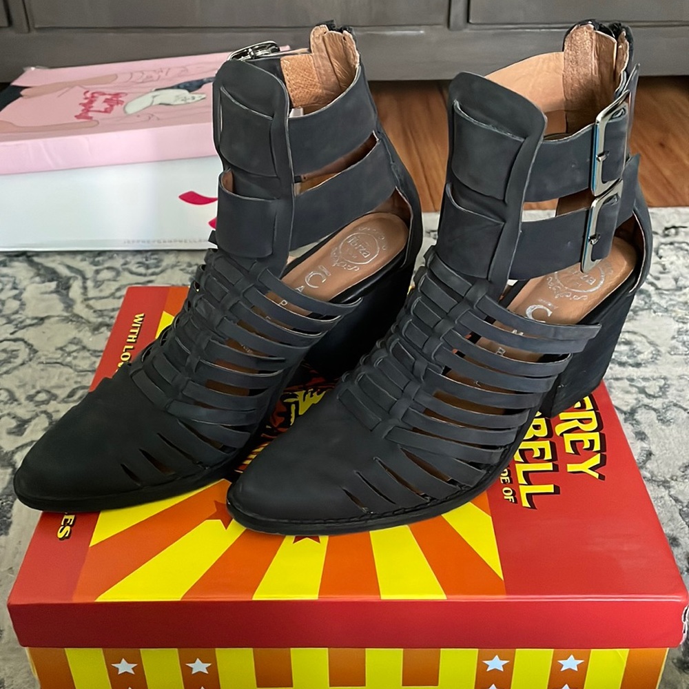 Jeffrey Campbell Lombard